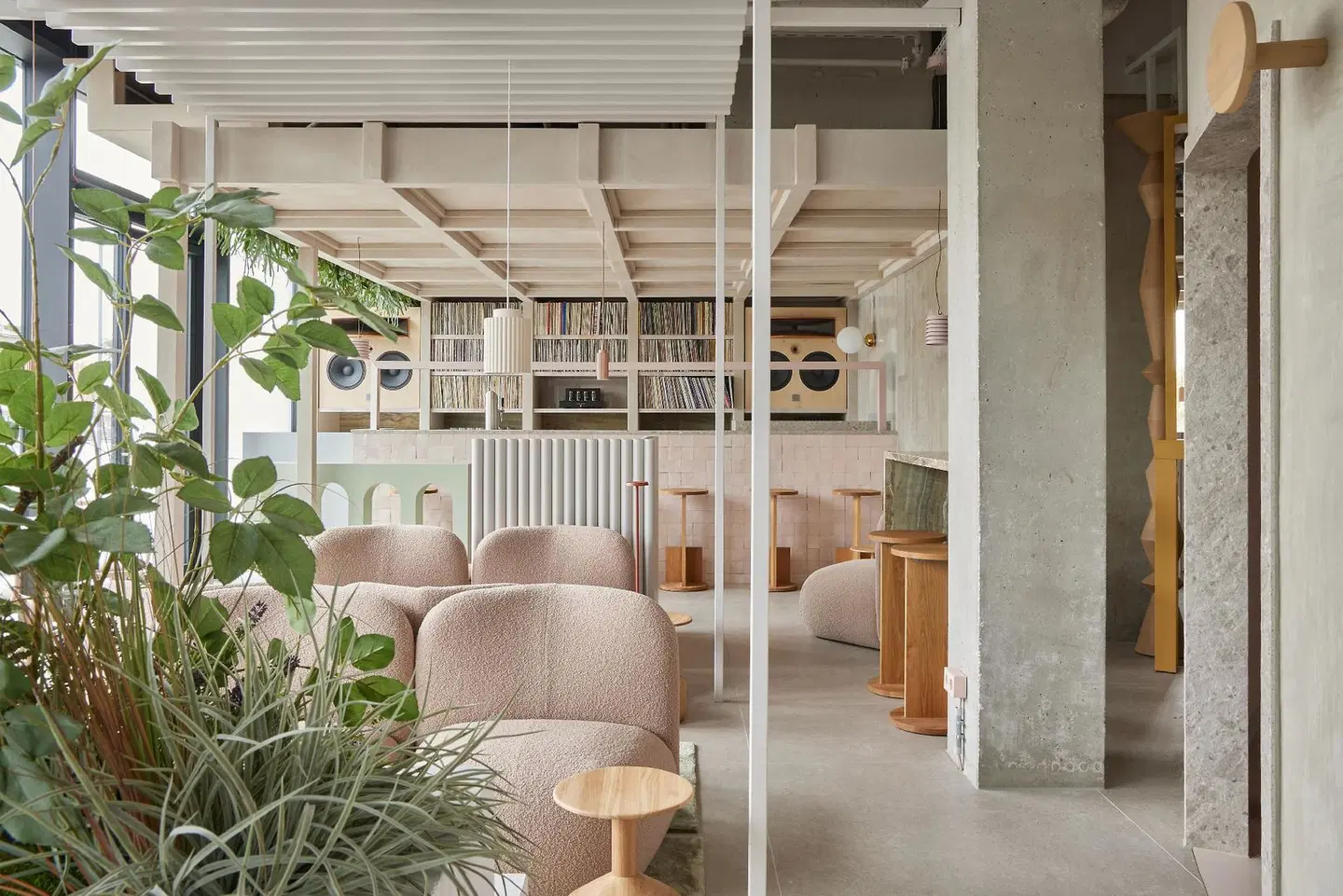 Locke at East Side Gallery Bar