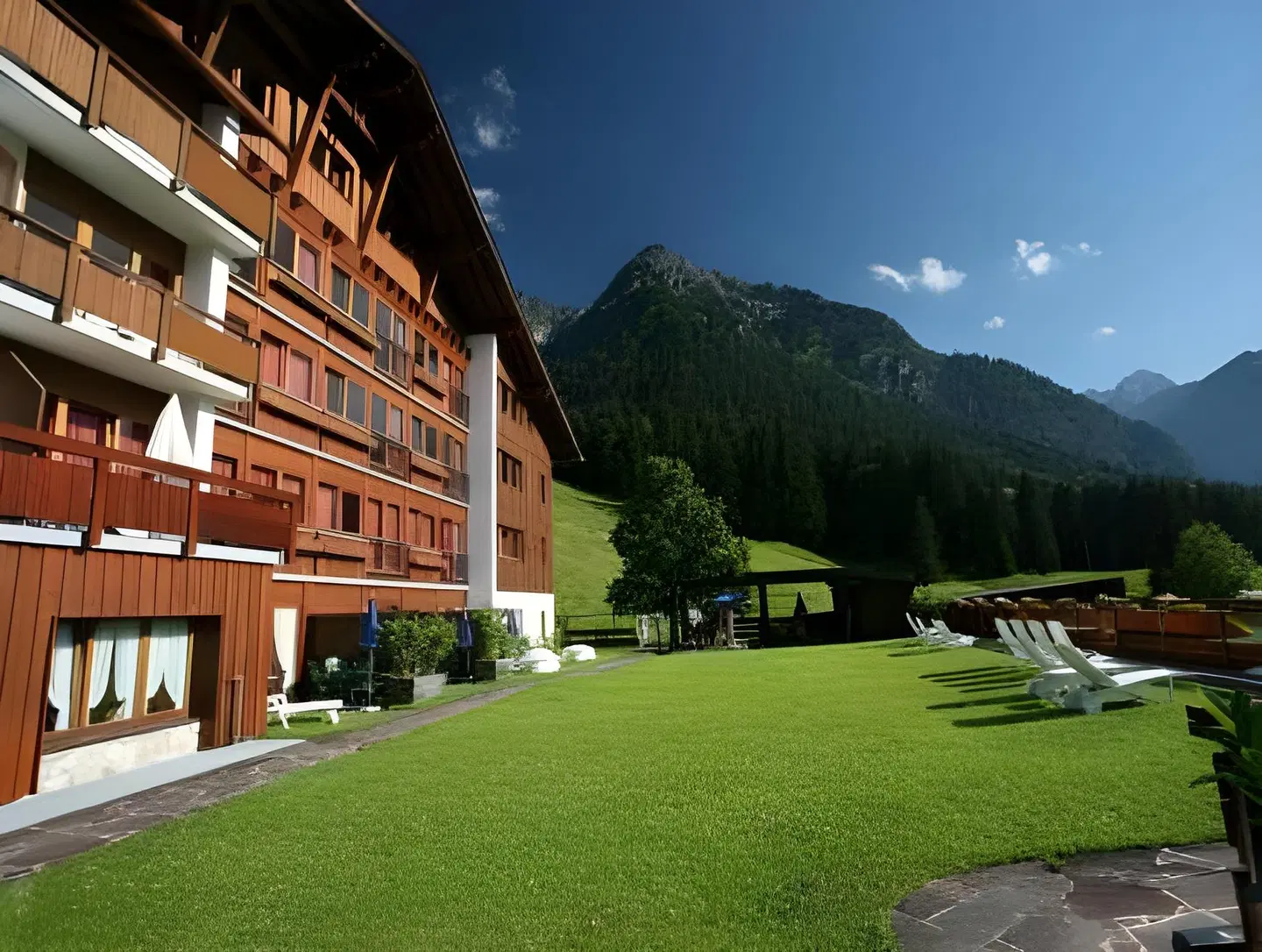 IFA Breitach Apartments EXTERIOR