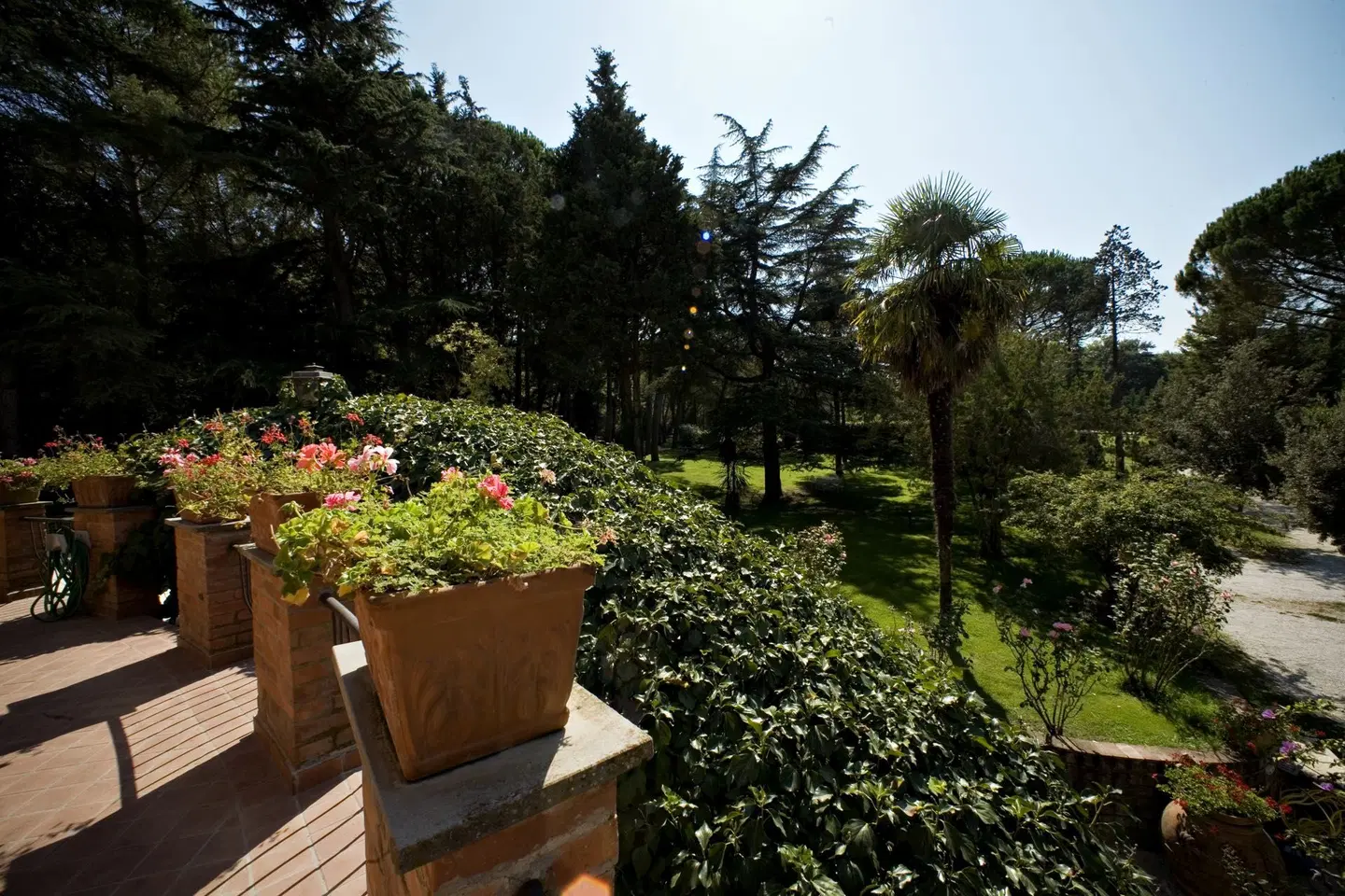 Montebelli Country Resort Garten