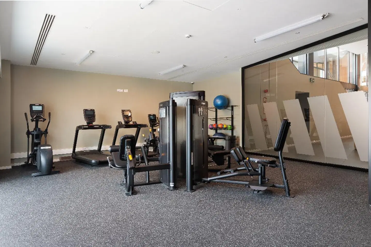 TEMBO Barcelona SPORTS_AND_LEISURE