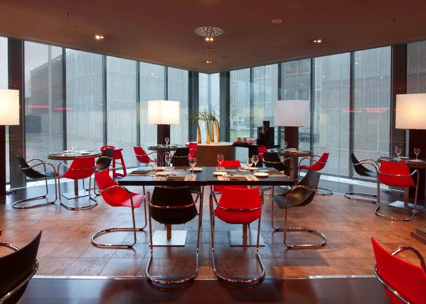 Barcelona Condal Mar Bar