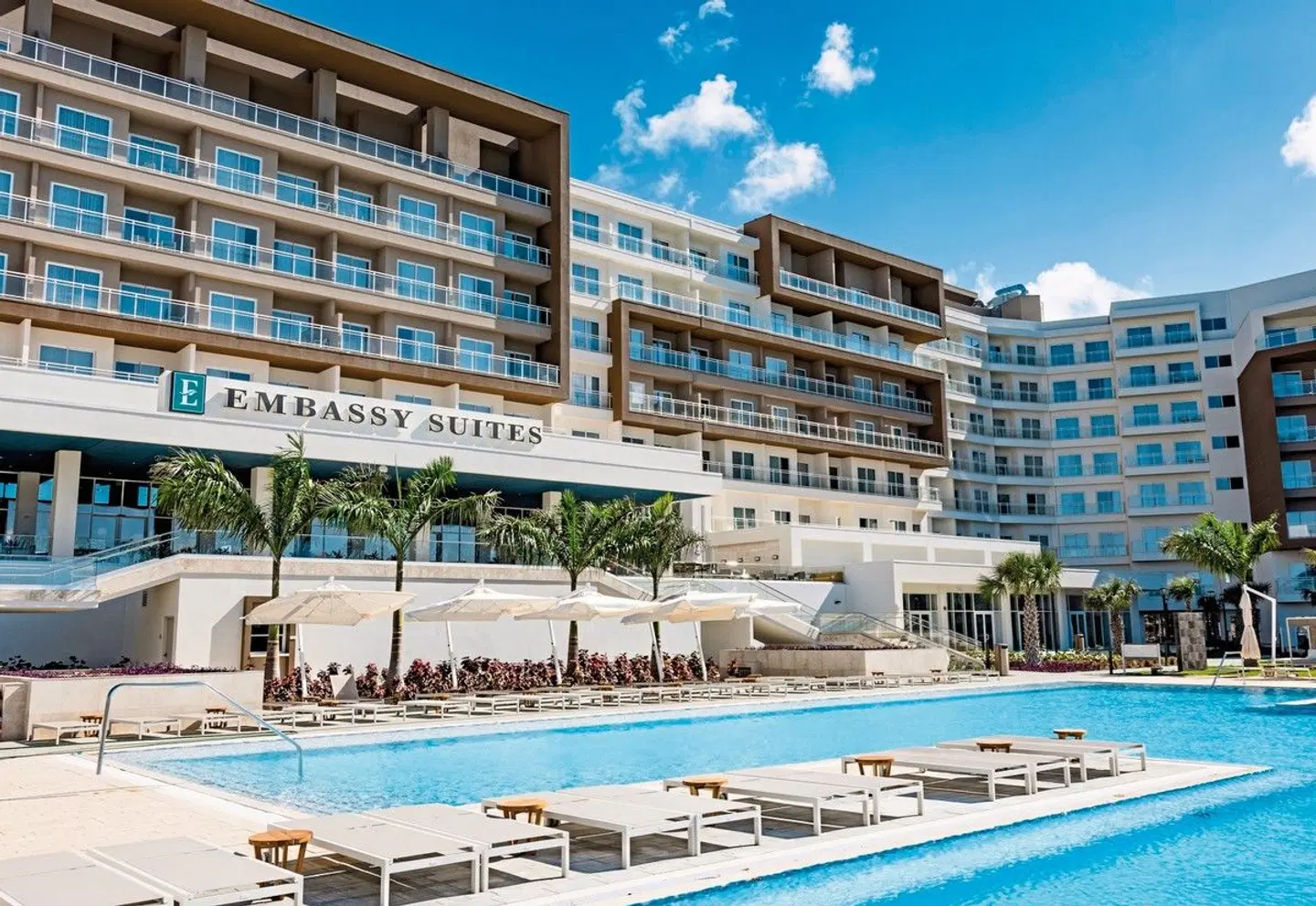 Embassy Suites by Hilton Aruba Resort OUTDOOR_POOL