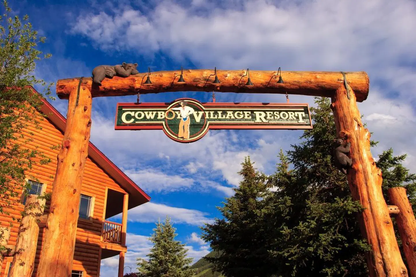 Cowboy Village Resort EXTERIOR