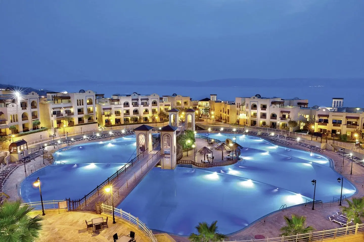 Crowne Plaza Jordan - Dead Sea Resort & Spa OUTDOOR_POOL