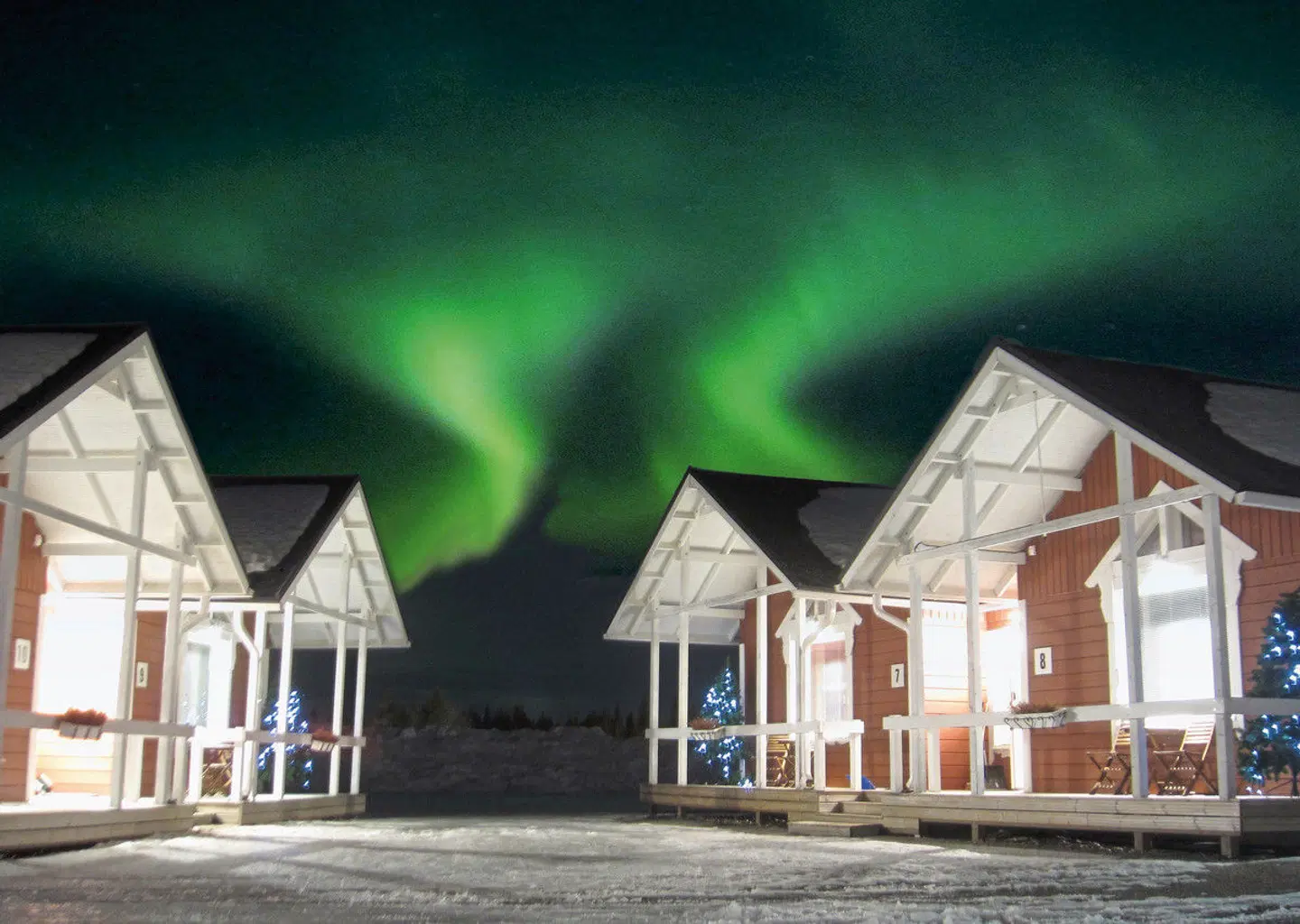 Santa Claus Holiday Village EXTERIOR