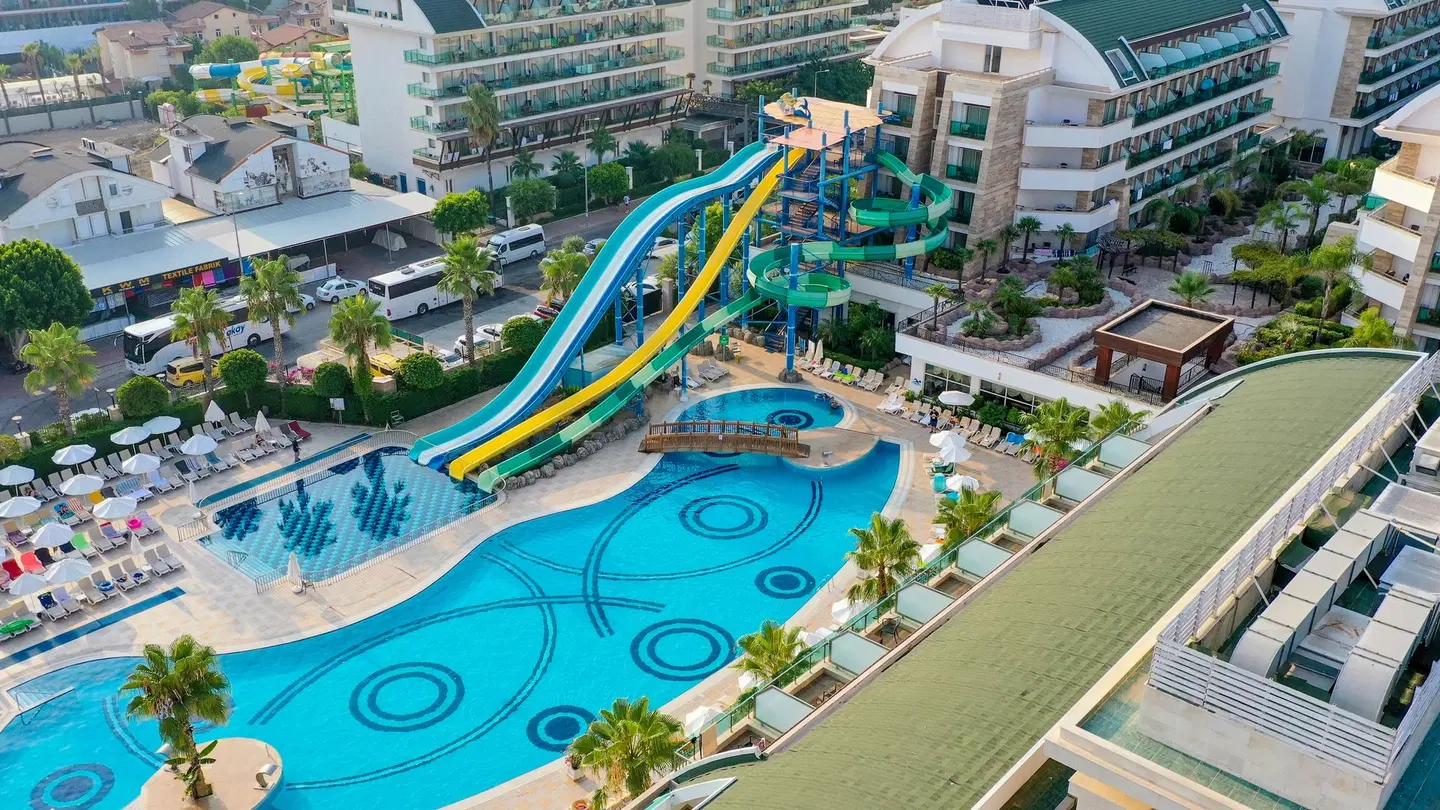 Crystal Waterworld Aqua Collection OUTDOOR_POOL