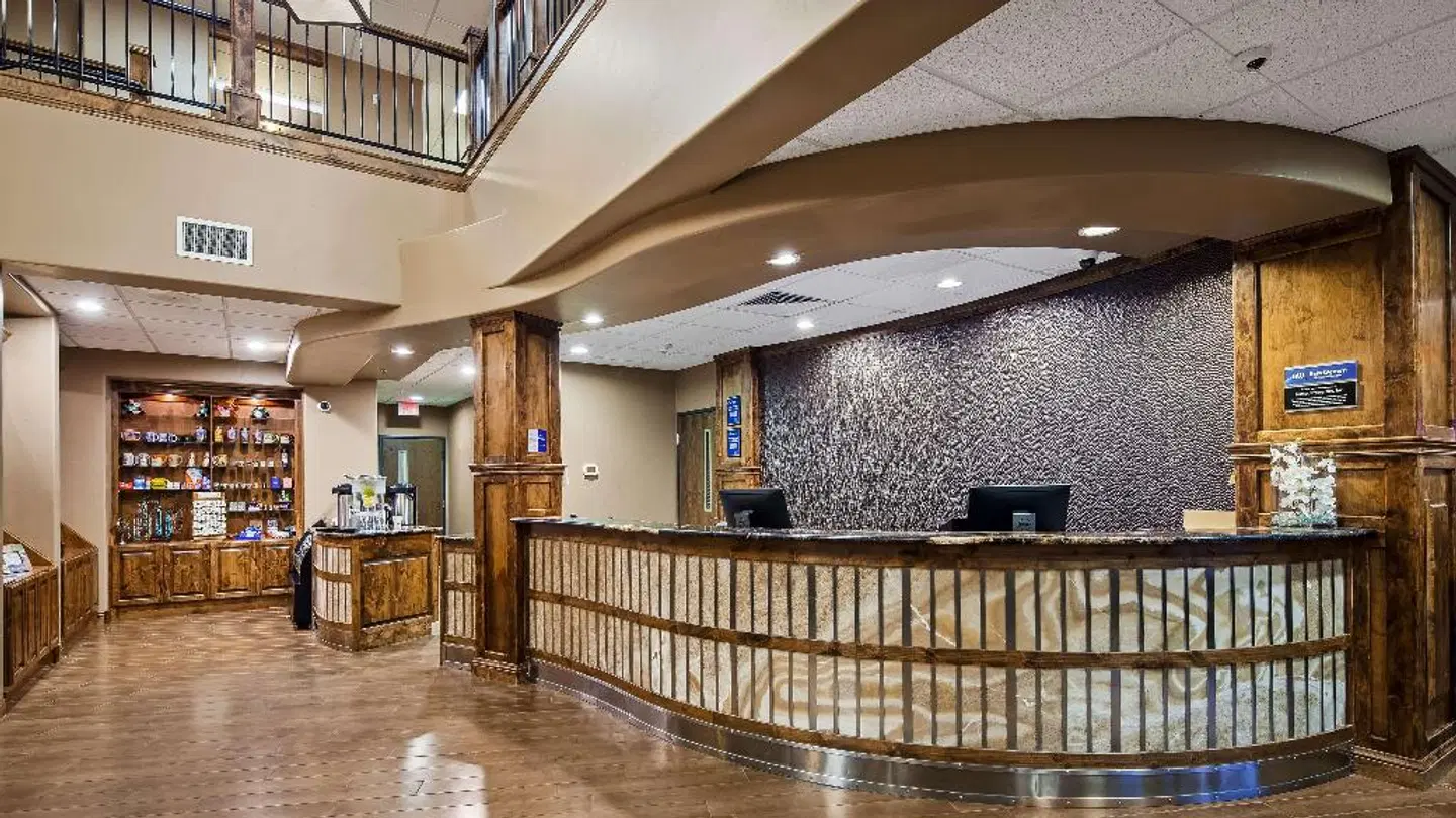 Best Western Premier Ivy Inn & Suites LOUNGE_LOBBY