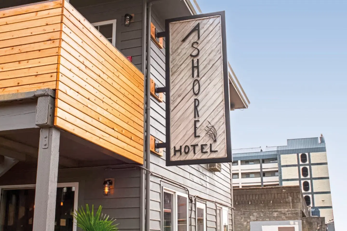 Ashore Hotel EXTERIOR