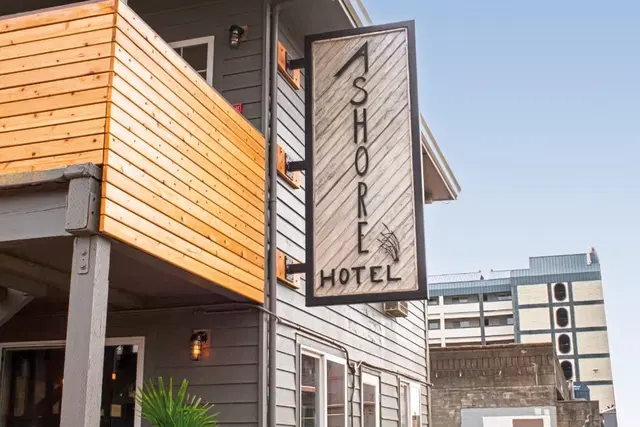 Ashore Hotel EXTERIOR