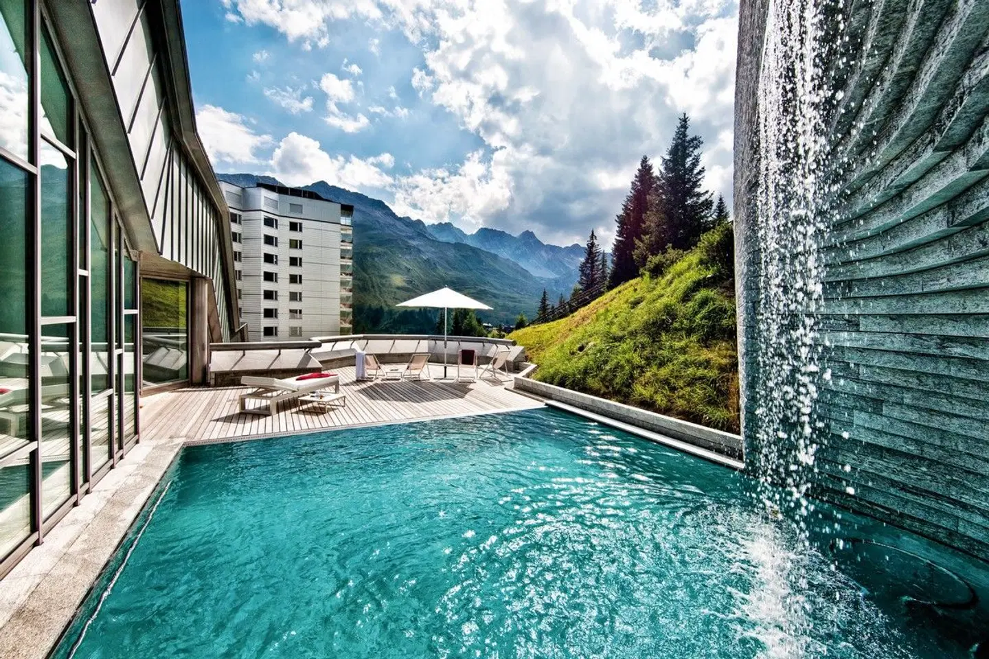 Tschuggen Grand Hotel OUTDOOR_POOL