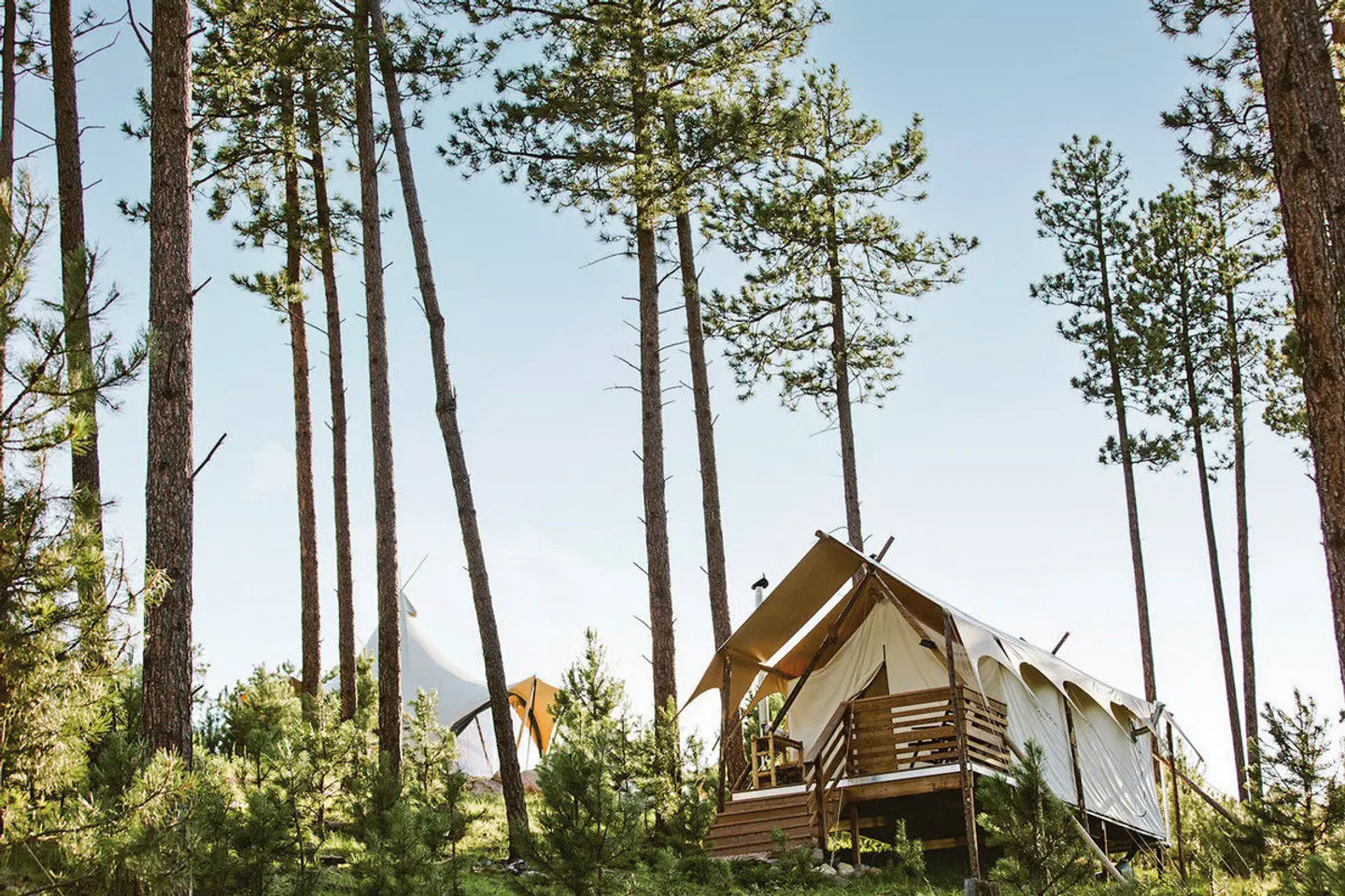 Under Canvas Mount Rushmore EXTERIOR