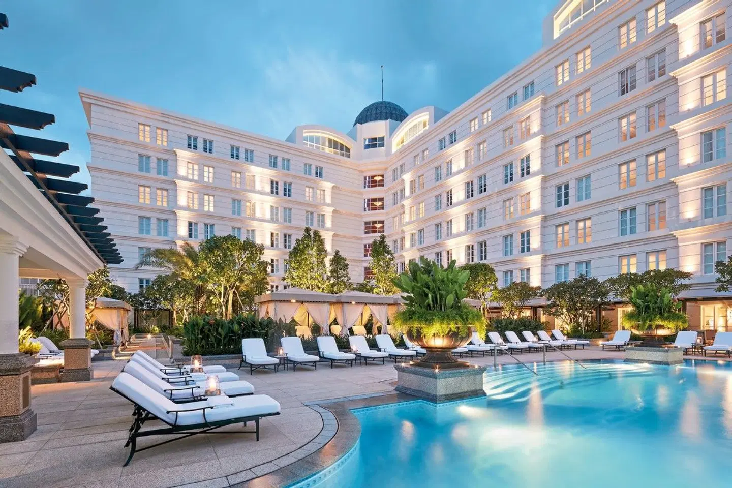 Park Hyatt Saigon OUTDOOR_POOL