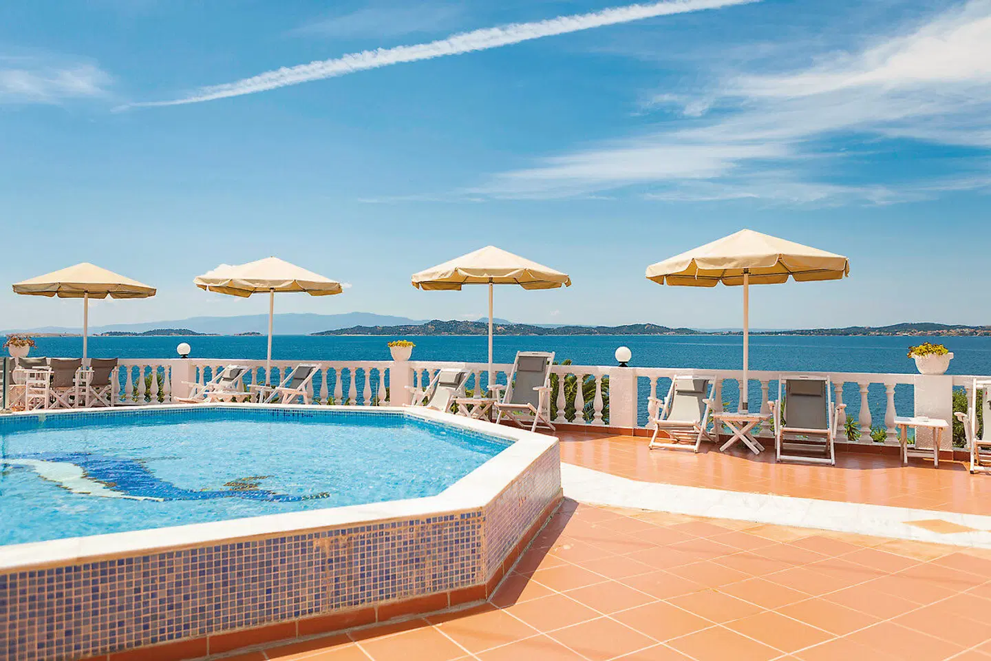 Akti Ouranoupolis OUTDOOR_POOL