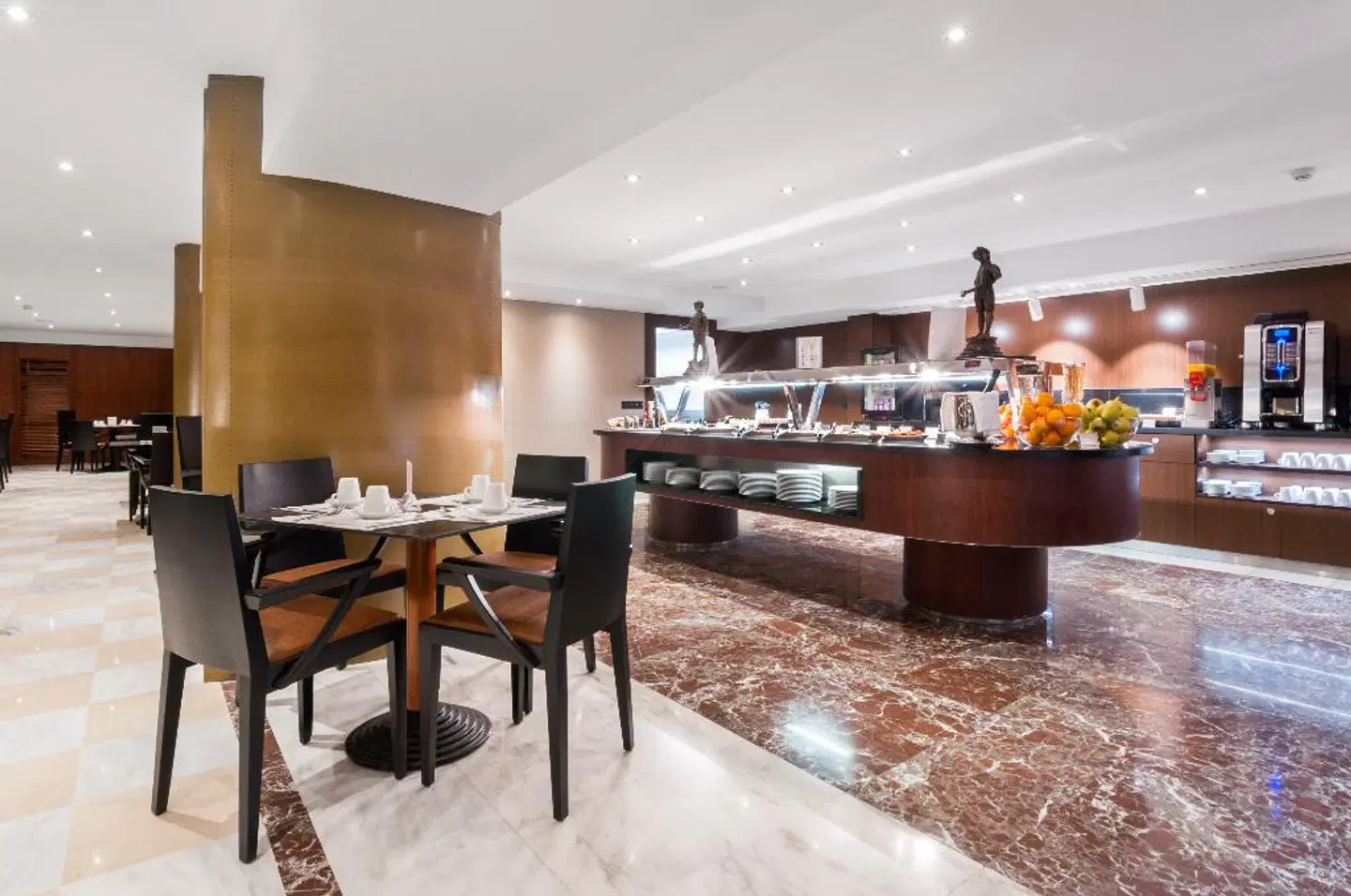 Gran Hotel Barcino Restaurant