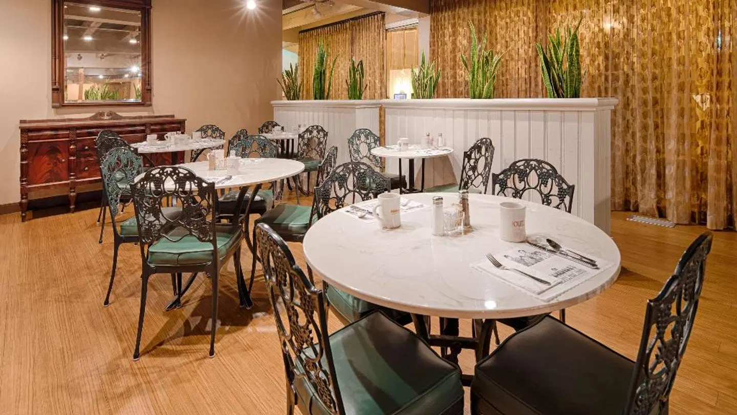 Best Western Outlaw Inn Restaurant