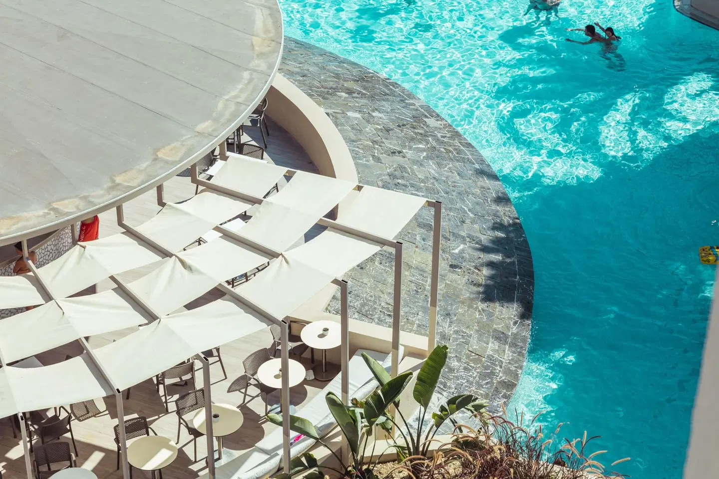 Paloma Perissia OUTDOOR_POOL