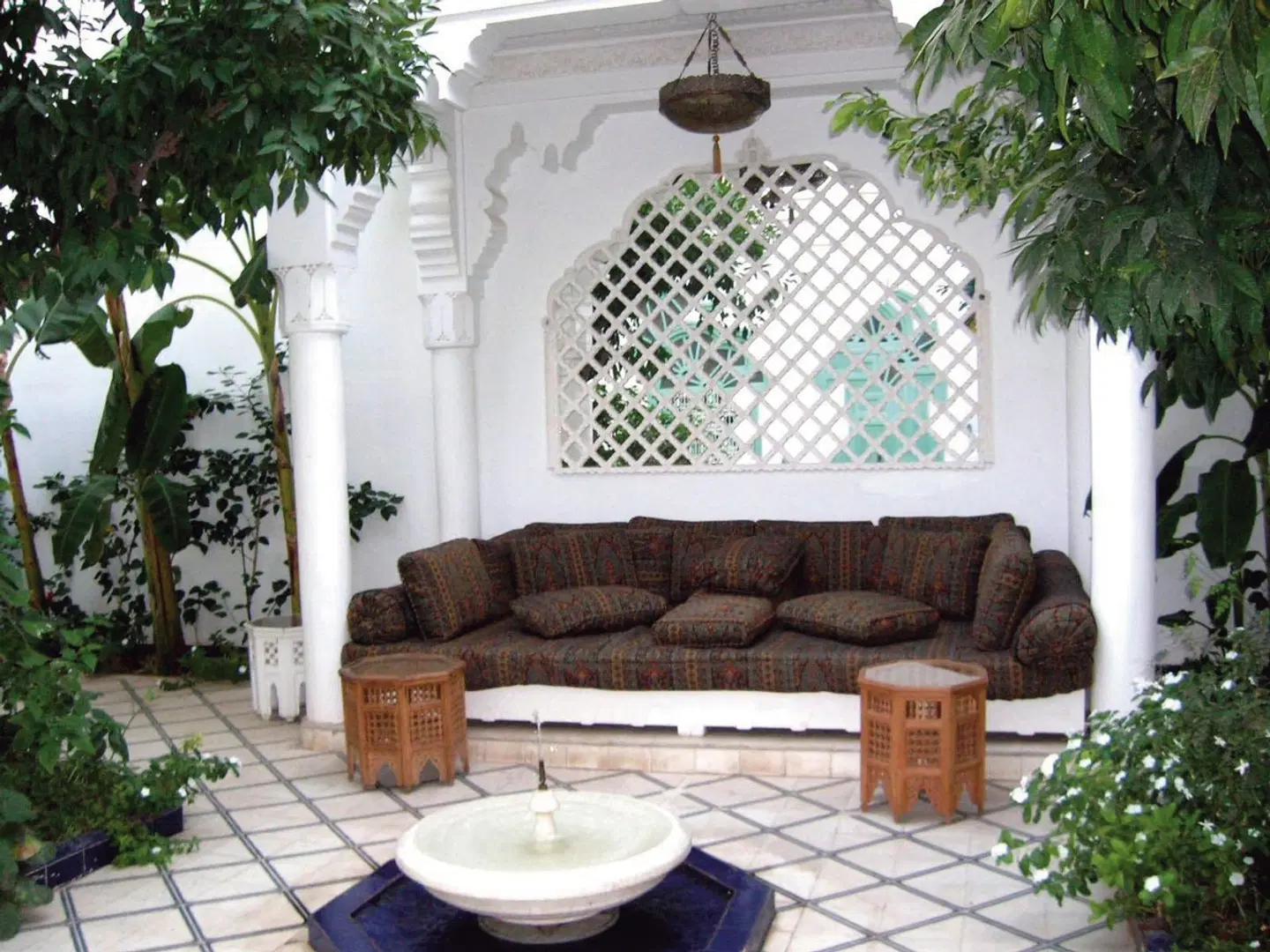 Riad Ifoulki LOUNGE_LOBBY