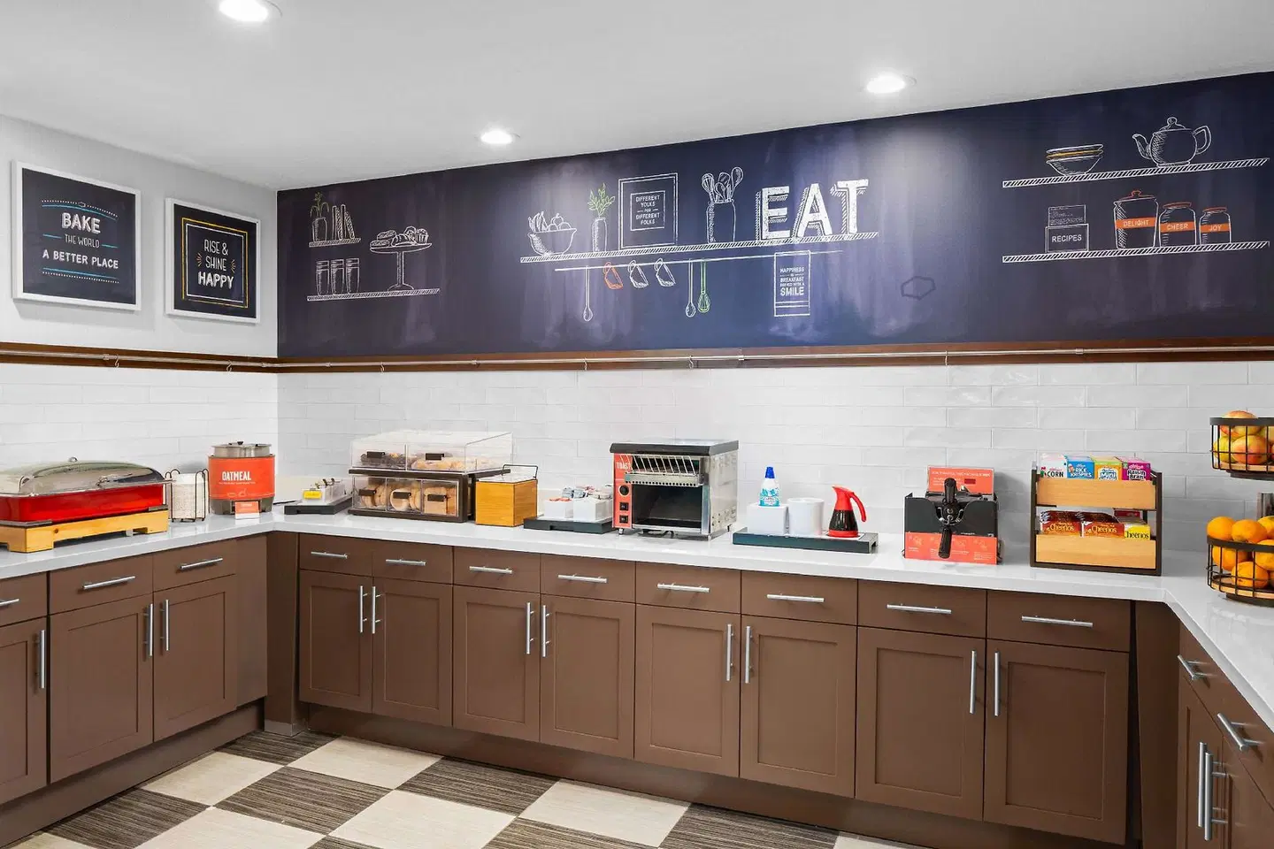 Hampton Inn Phoenix-Biltmore Bar