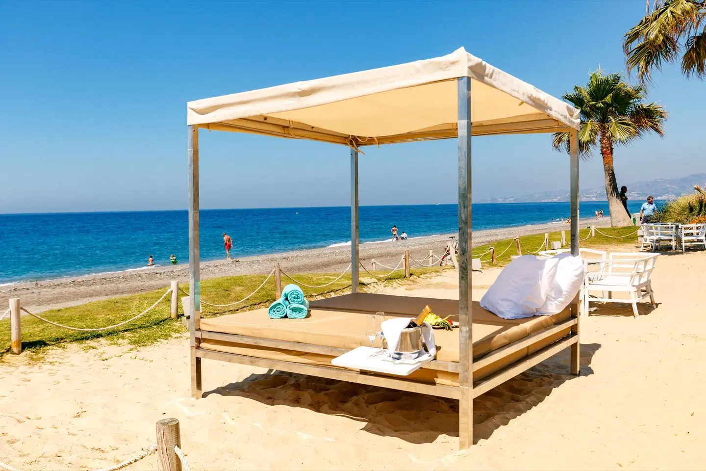 Impressive Playa Granada Golf Strand