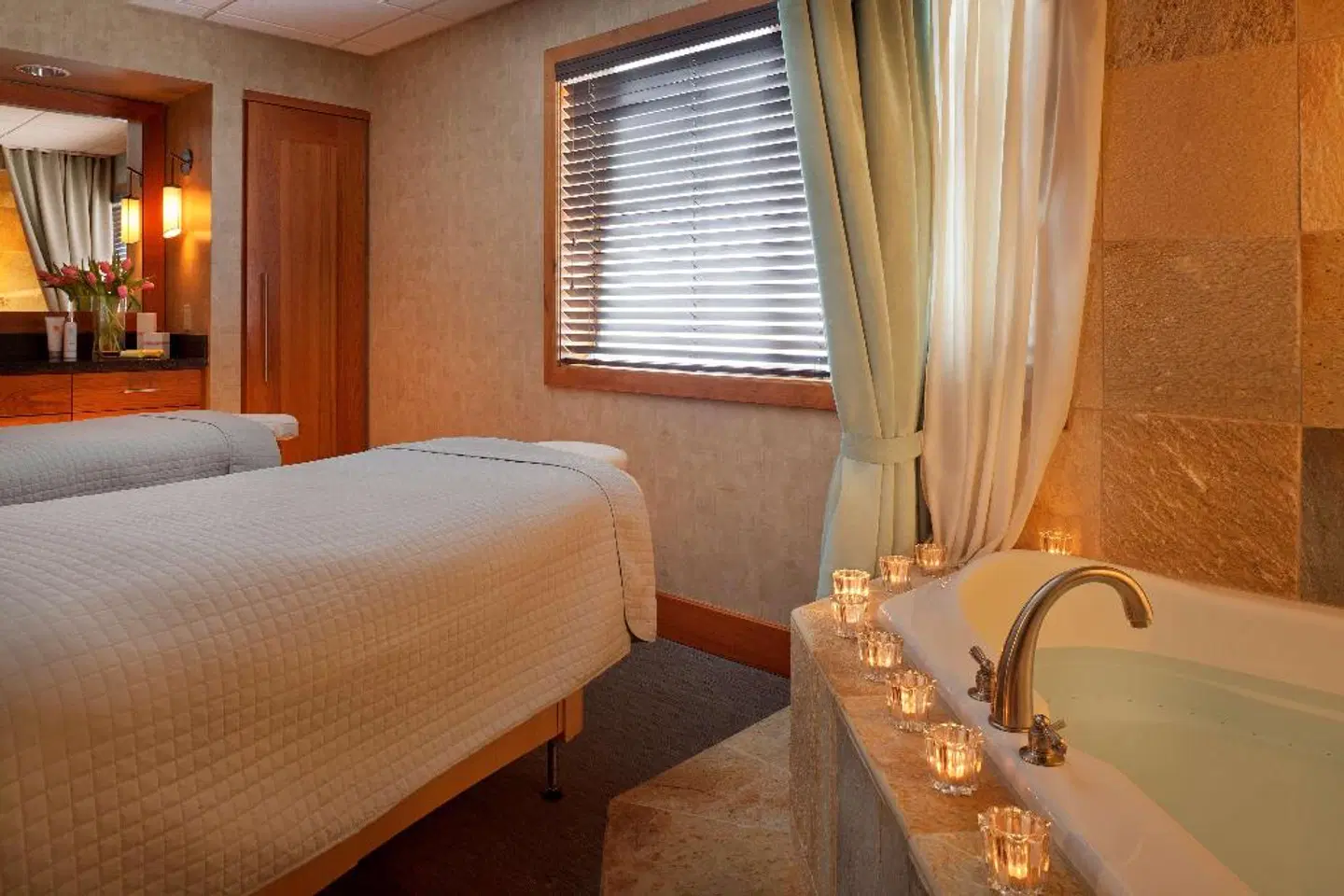 Teton Mountain Lodge ROOM_EXAMPLE