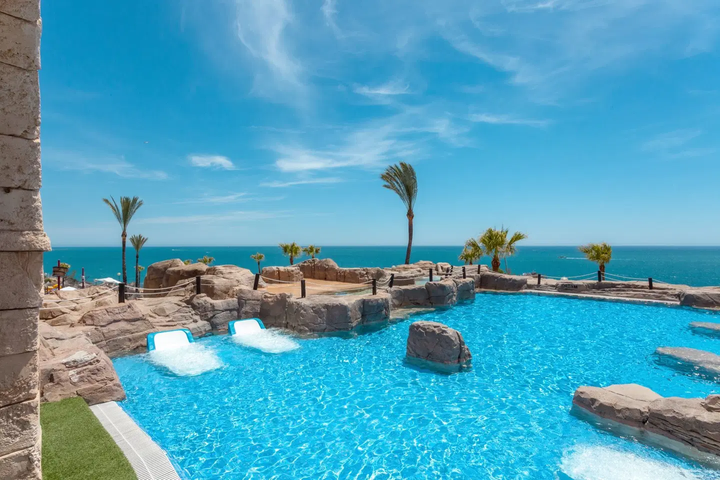 Holiday World Riwo OUTDOOR_POOL