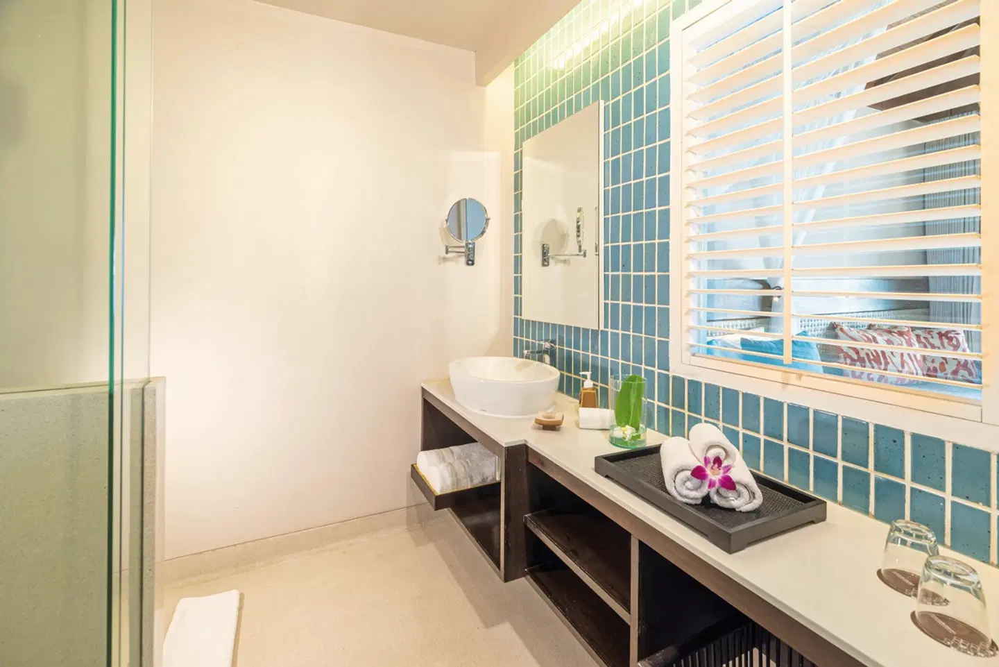 Buri Rasa Village Phangan Badezimmer