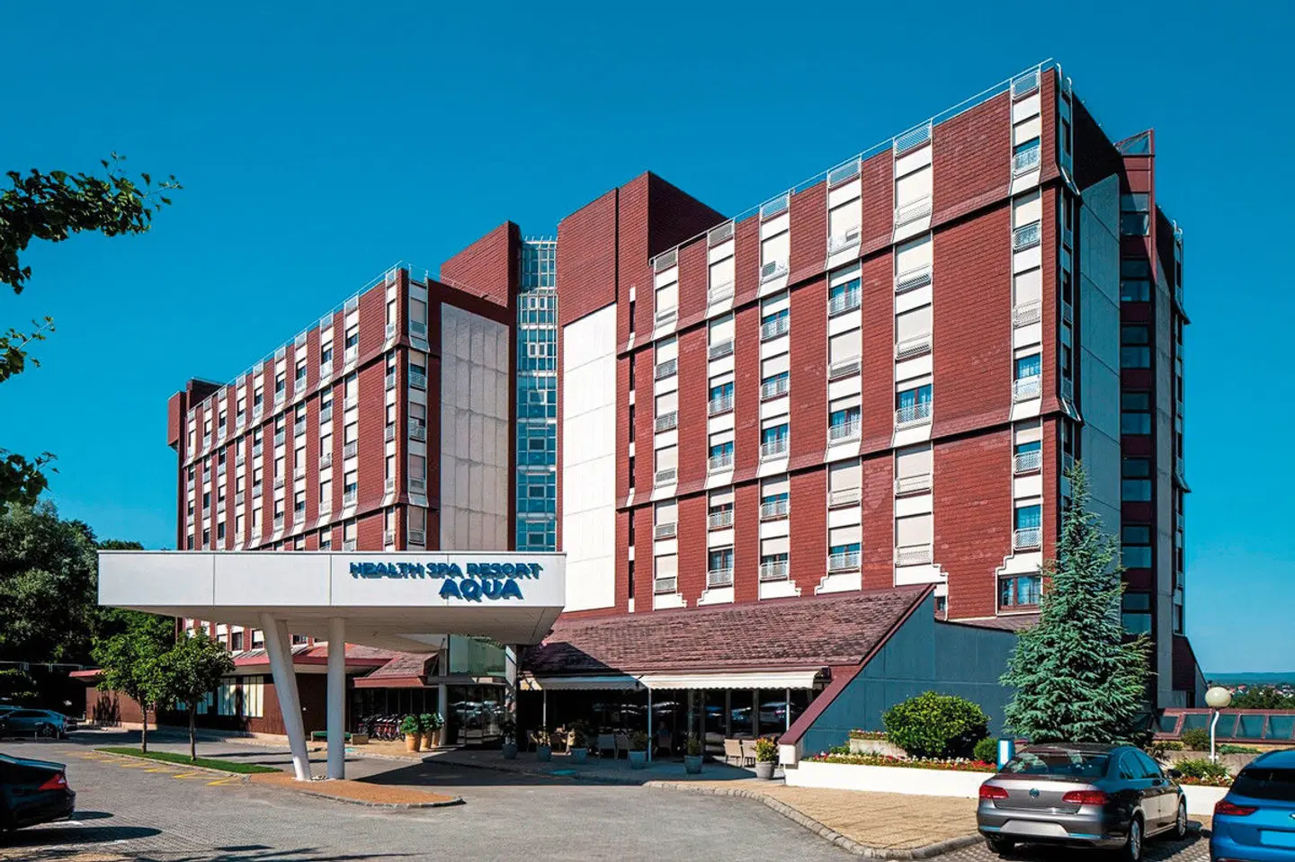 Ensana Thermal Aqua Health Spa Hotel EXTERIOR