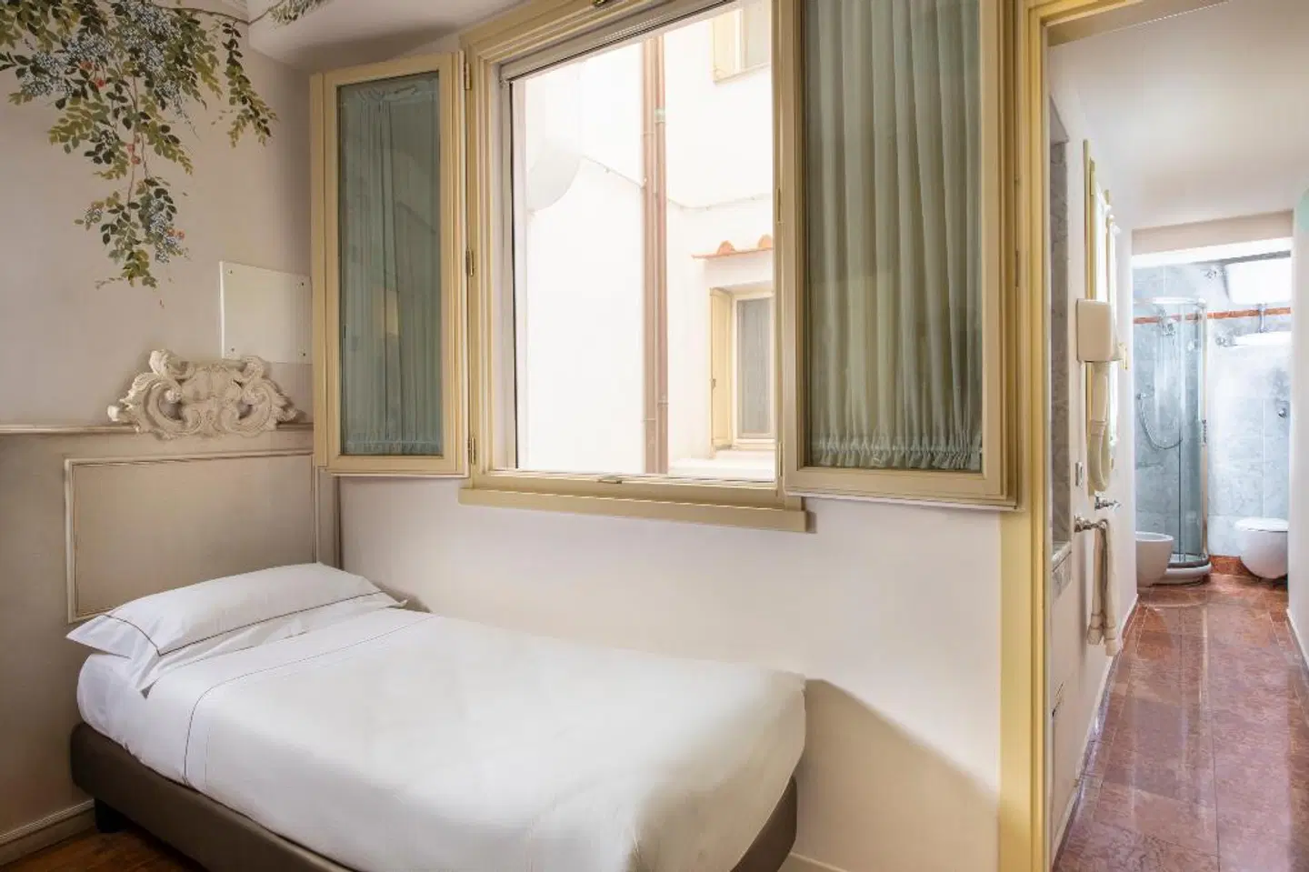 Art Atelier ROOM_EXAMPLE