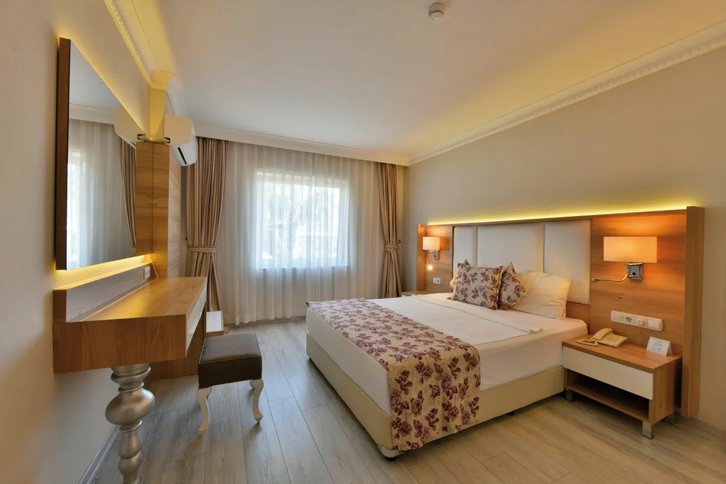 Royal Garden Beach ROOM_EXAMPLE