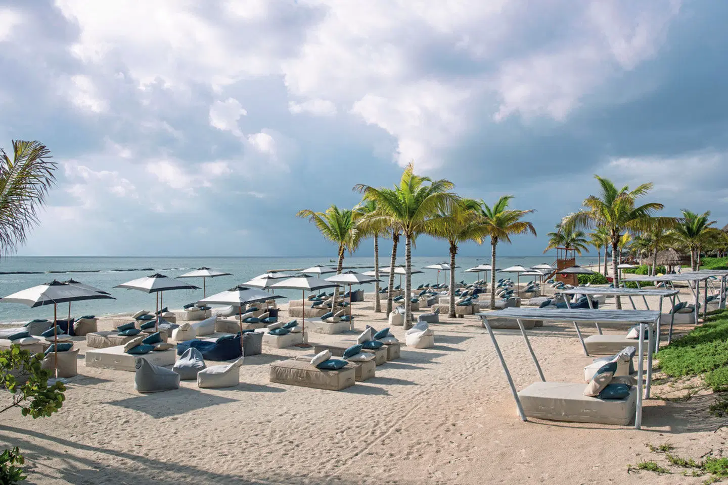 Andaz Mayakoba Resort Riviera Maya Strand
