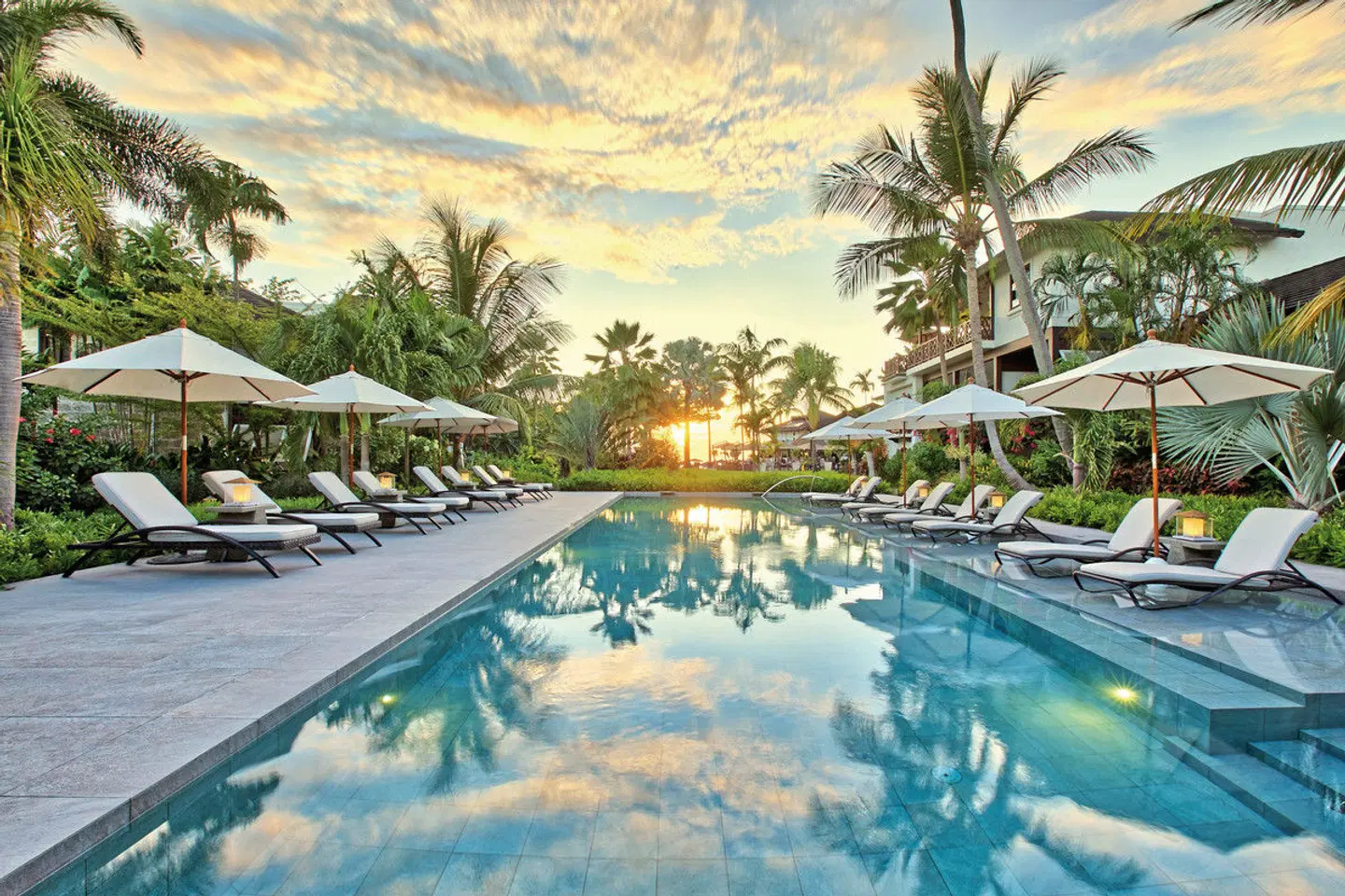 The Sandpiper OUTDOOR_POOL