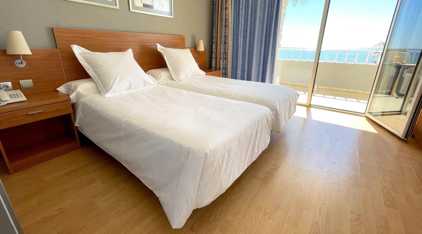 Fay Victoria Beach ROOM_EXAMPLE