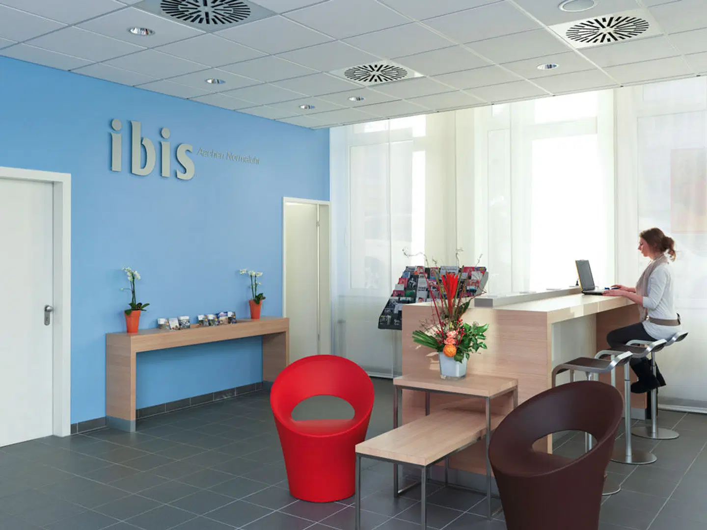 B&B HOTEL Aachen-Hbf LOUNGE_LOBBY