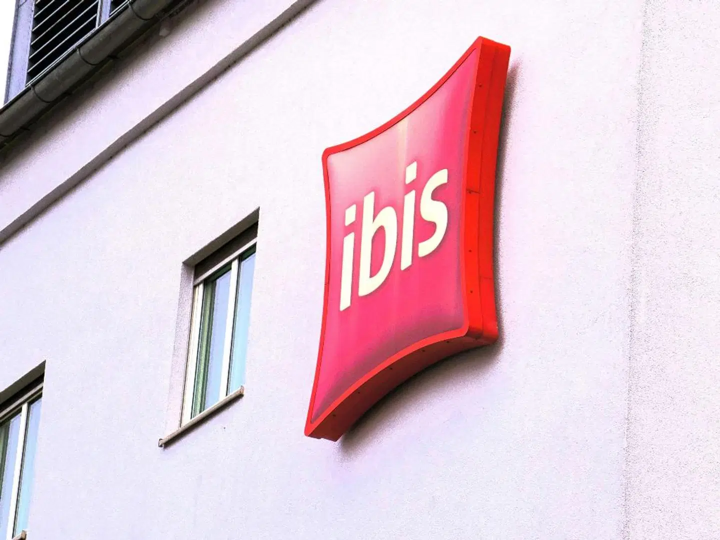 ibis Regensburg City EXTERIOR