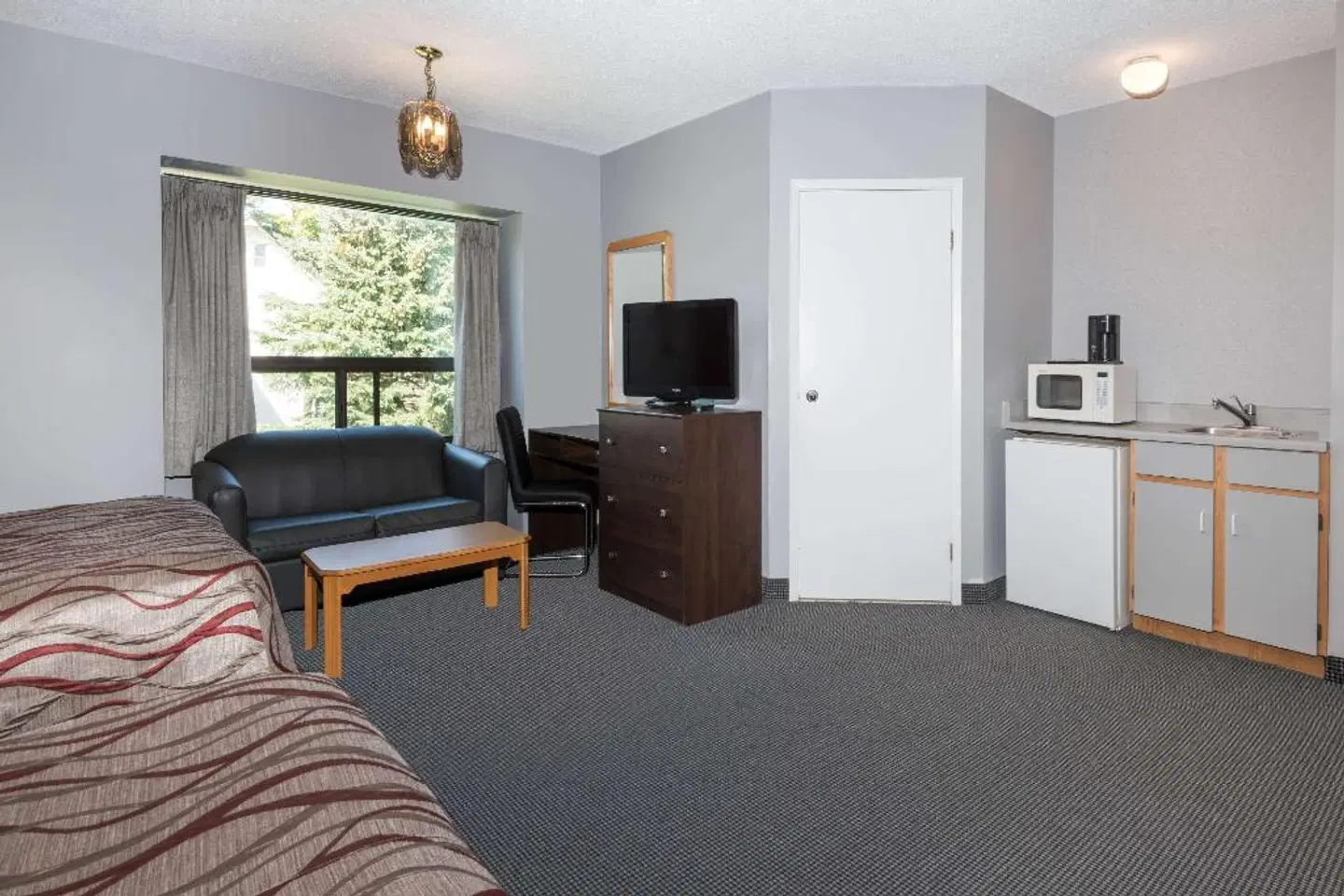 Super 8 by Wyndham Mt Hope Hamilton Intl Arpt ON ROOM_EXAMPLE