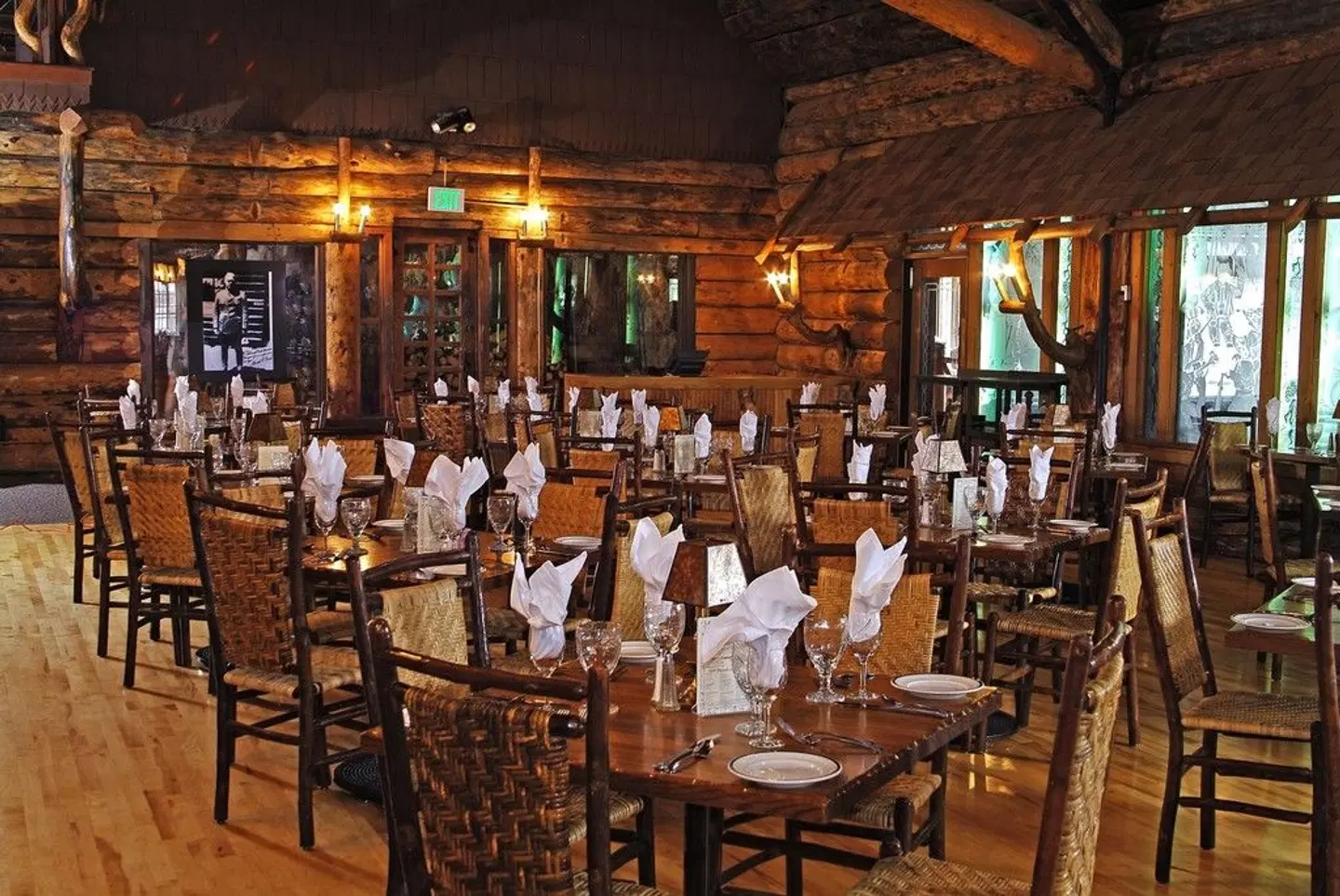 Old Faithful Inn Restaurant