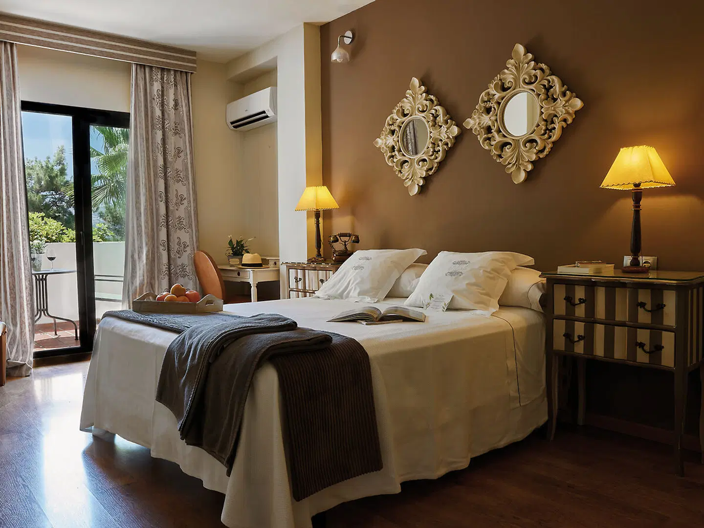 B bou Hotel La Viñuela & Spa ROOM_EXAMPLE