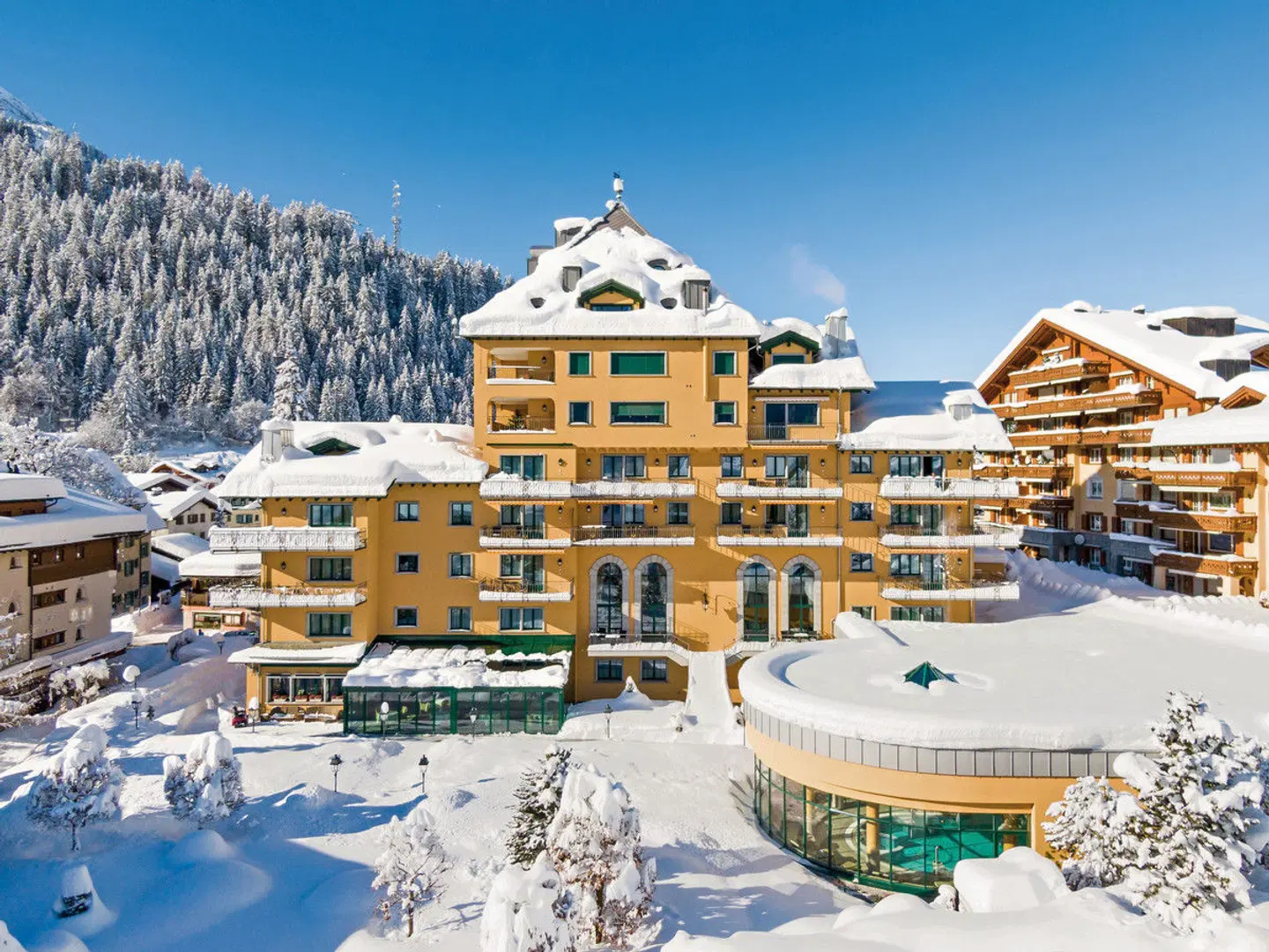 Hotel Vereina EXTERIOR