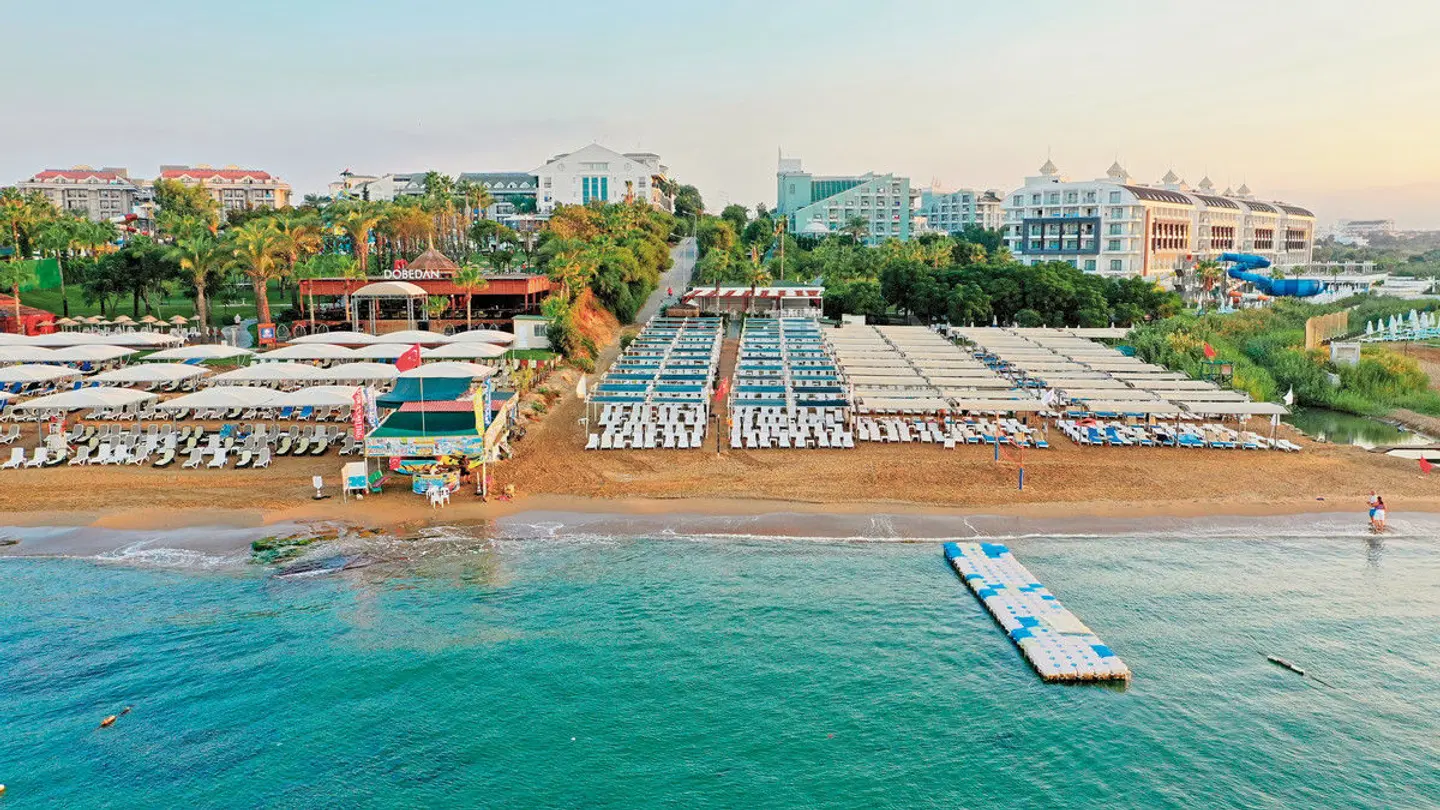 Side Aluna Hotel OUTDOOR_POOL