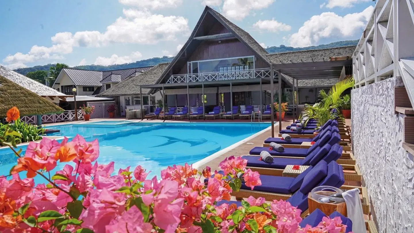 La Digue Island Lodge OUTDOOR_POOL
