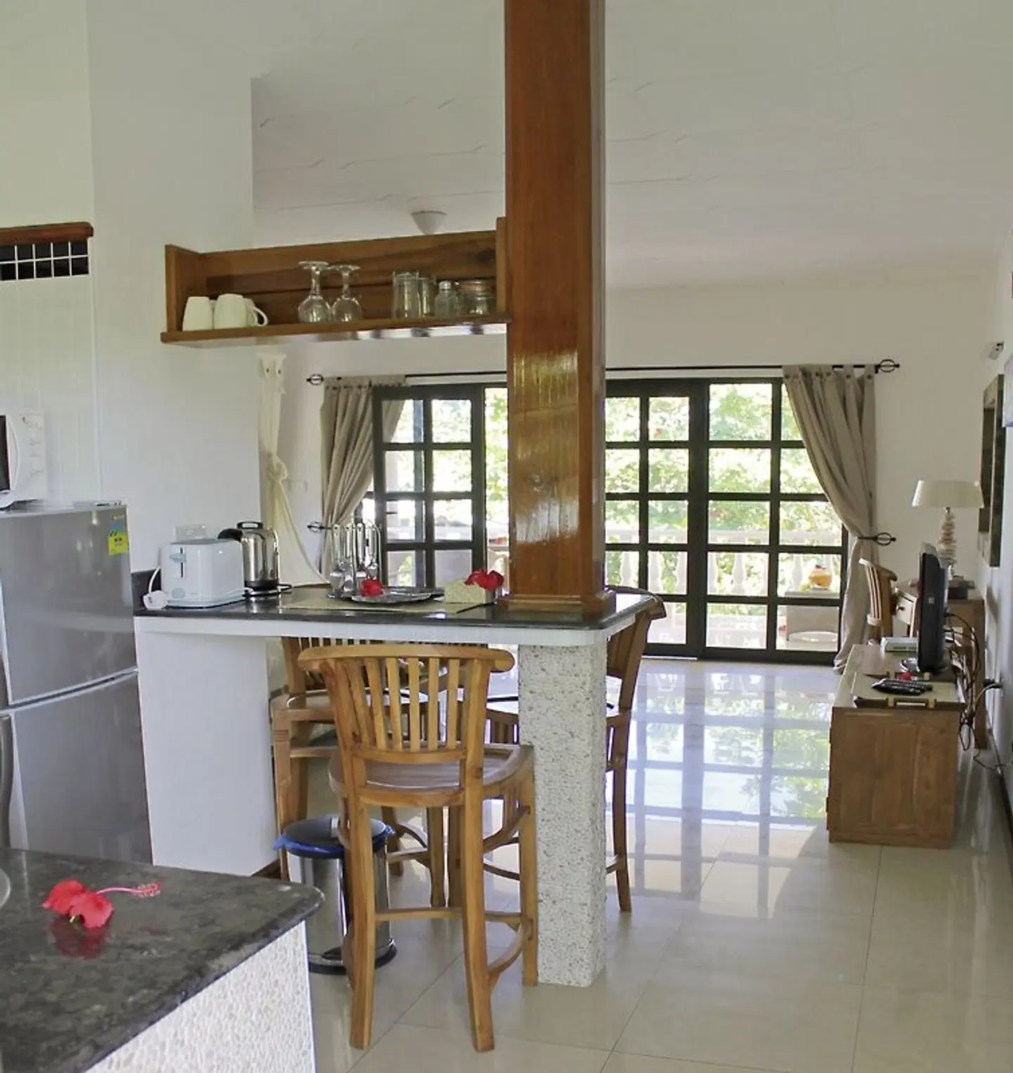 La Digue Self Catering Bar