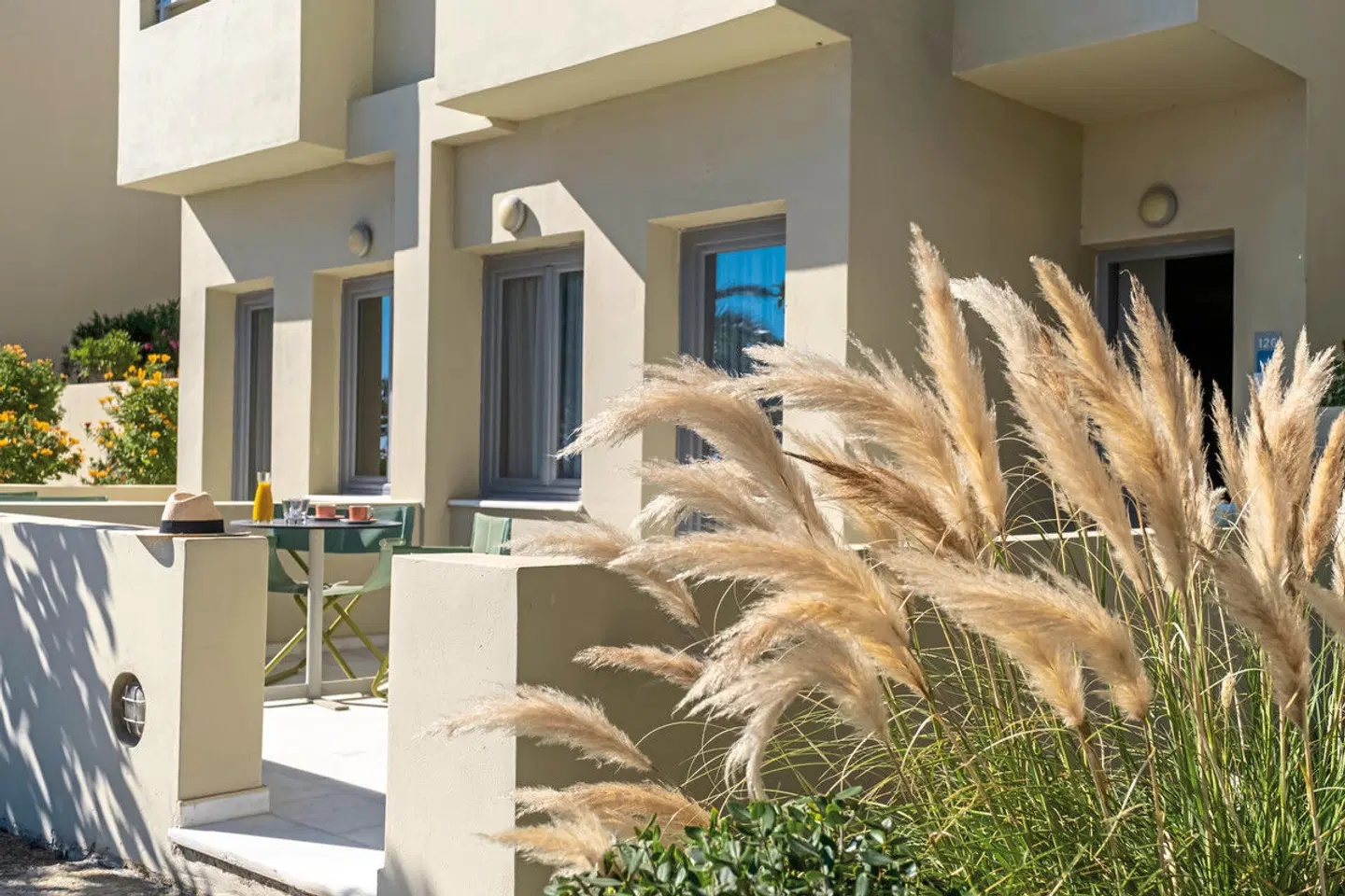 The Majestic Hotel EXTERIOR