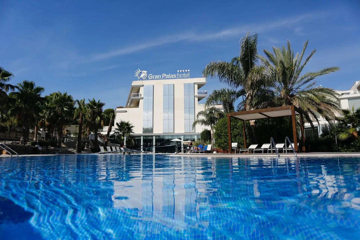 Gran Palas Experience Beach OUTDOOR_POOL