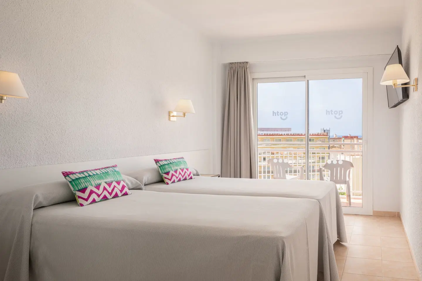 htop Olympic ROOM_EXAMPLE