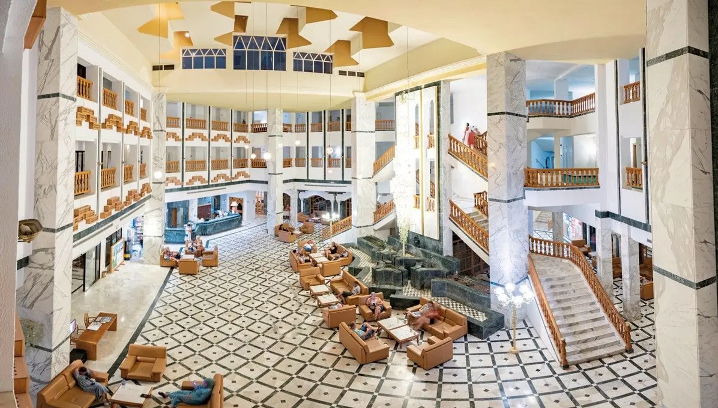 Le Soleil Bella Vista LOUNGE_LOBBY