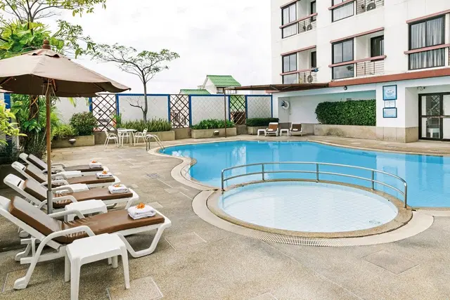 Amora Tapae Hotel Chiang Mai OUTDOOR_POOL