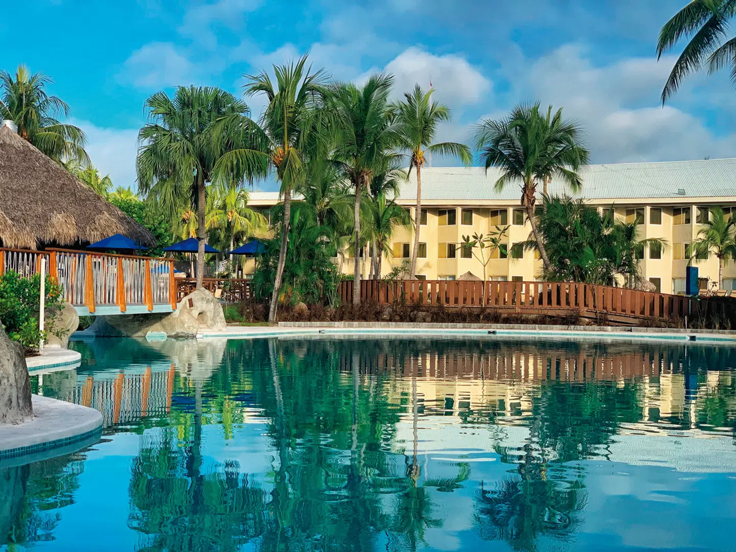 Fiesta Resort All Inclusive OUTDOOR_POOL