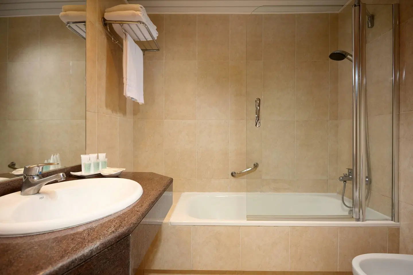 Hotel Las Arenas Affiliated by Meliá ROOM_EXAMPLE