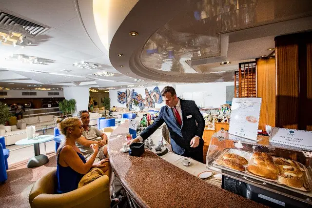 Astoria Palace Hotel Bar