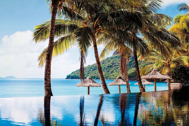 Hamilton Island Beach Club OUTDOOR_POOL